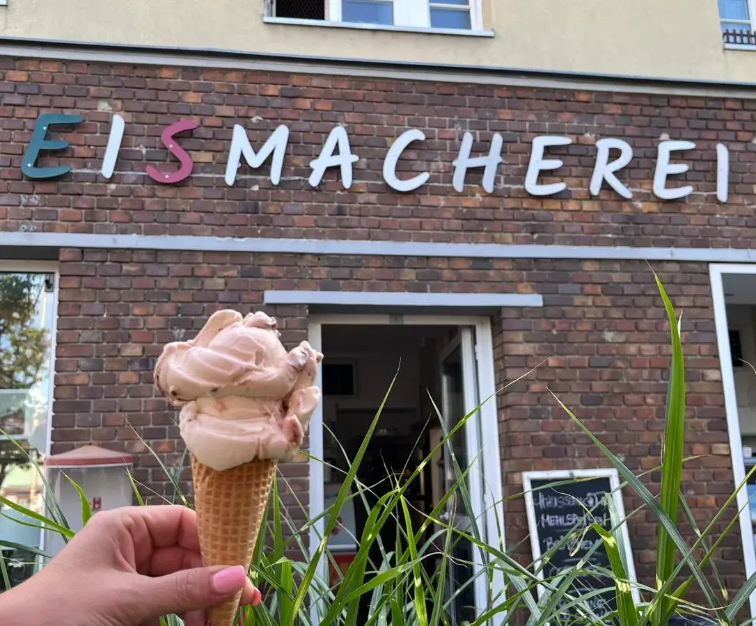 Handgemachtes Eis bei der Eismacherei